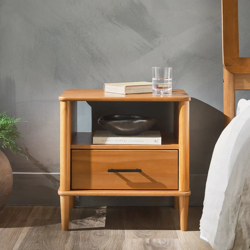 Table de chevet en bois massif à fuseaux, style Mid-Century Modern