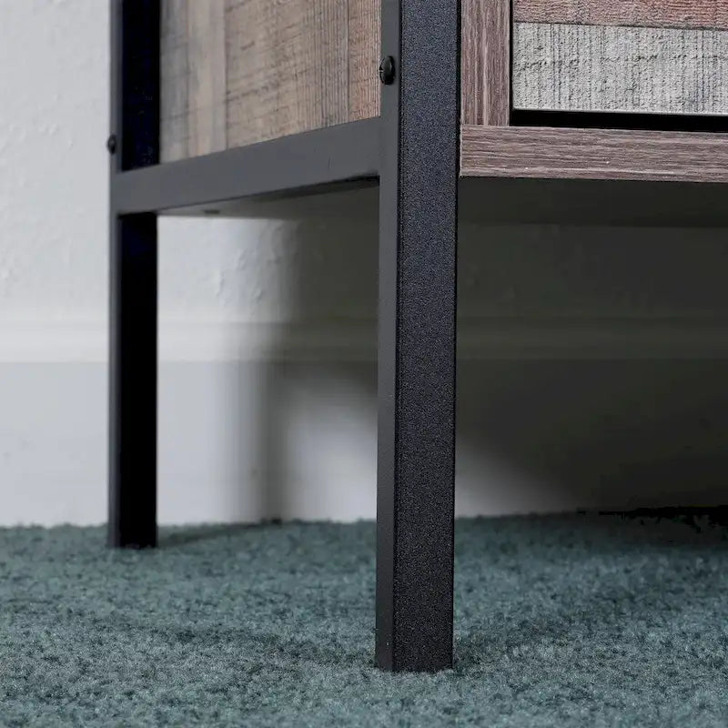 Commode 4 tiroirs avec cadre et pieds en métal
