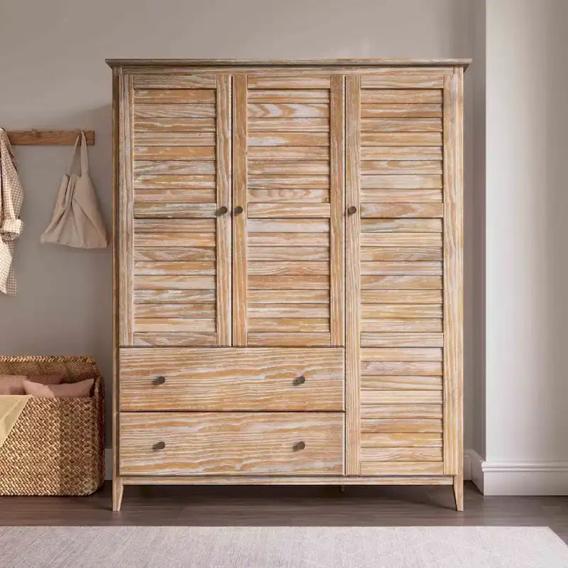 Meuble en bois Armoire 3 portes en bois massif